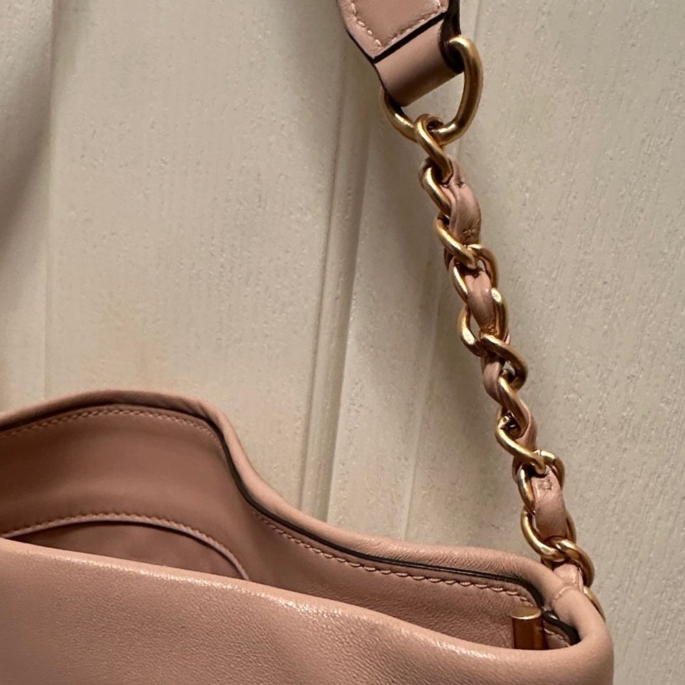Tory Burch Blush Pink Soft Leather Shoulder Bag Classic Beautiful Chic Stylish - Picture 6 of 11
